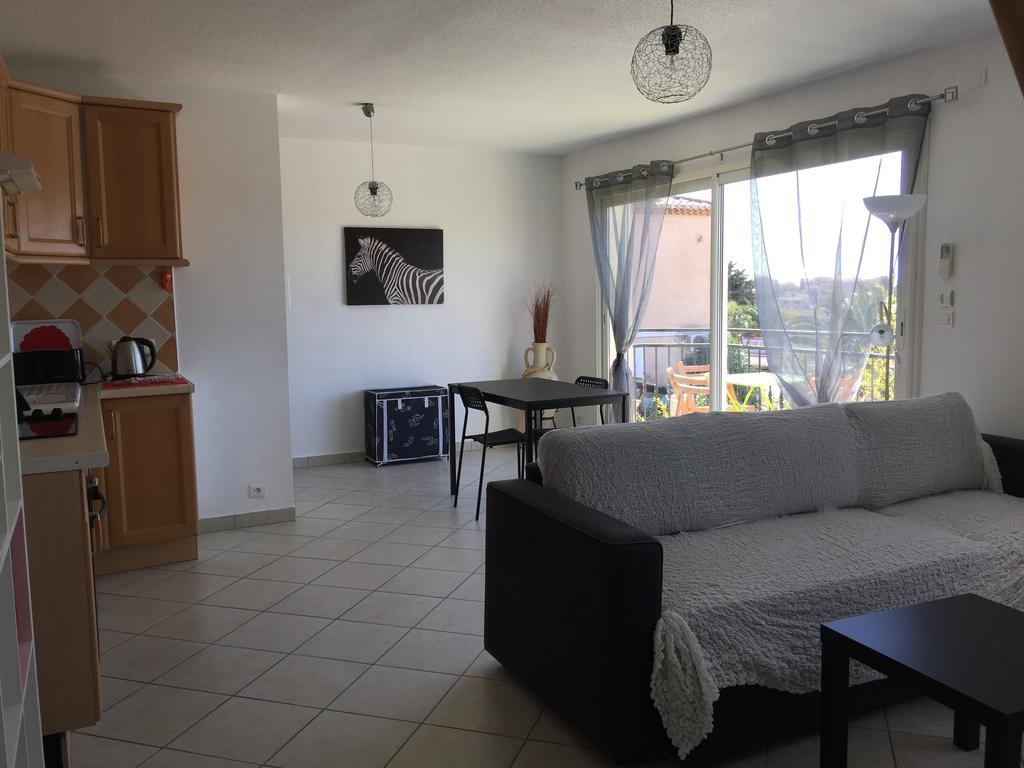 Les Jardins De Lea Apartment *